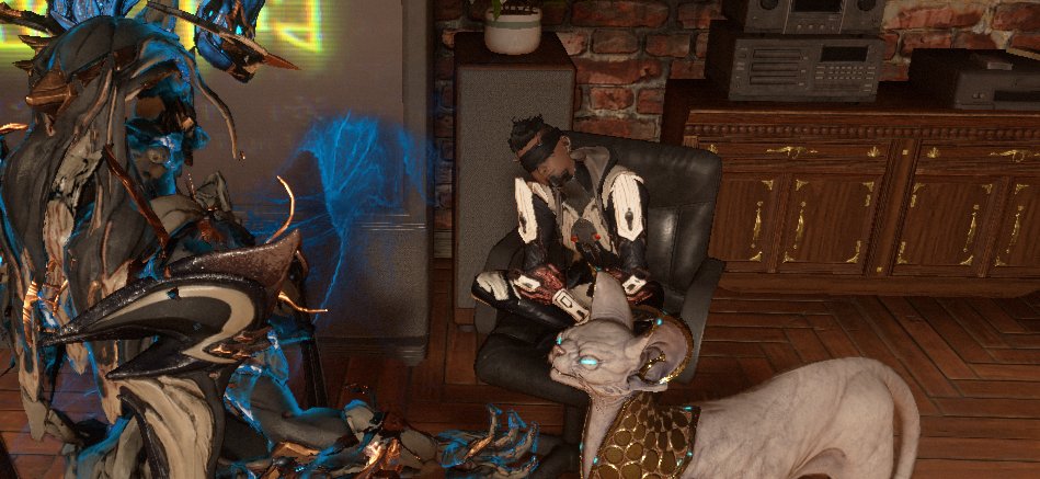 wenqxiao's tweet image. came back from the baro relay and they gave me the intense stare as if I forgot to buy them snacks. what is this