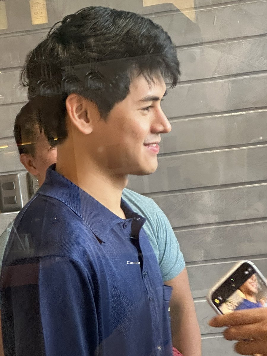 TAGSEN_SHIPPER's tweet photo. grabe lahat ng angle na sslay nya!!grabeng side profile yarn ;)

SATamang TEAM WithDUSTBIA
SATamang TEAM WithDUSTBIA https://t.co/Ta4DIccekW