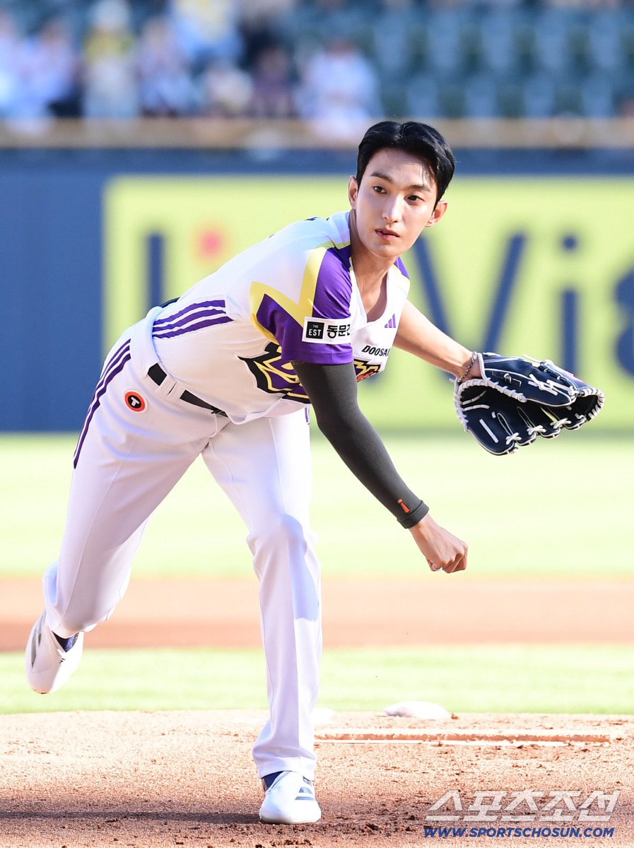 ddaddu_wonu's tweet image. woahhhh pitcher kyeom!!!
PITCHER DOKYEOM IS BACK
#DKBackForDoosan
#์น์๋ก๋์์จ_๋์ฐ์๊ตฌ_์ด๋๊ฒธ