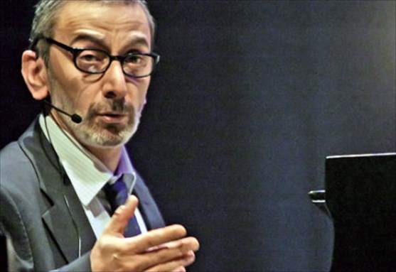 We all have something of Ziad Rahbani in us...

#ZiadRahbani #Fairuz #Feyrouz
#زياد_الرحباني #فيروز