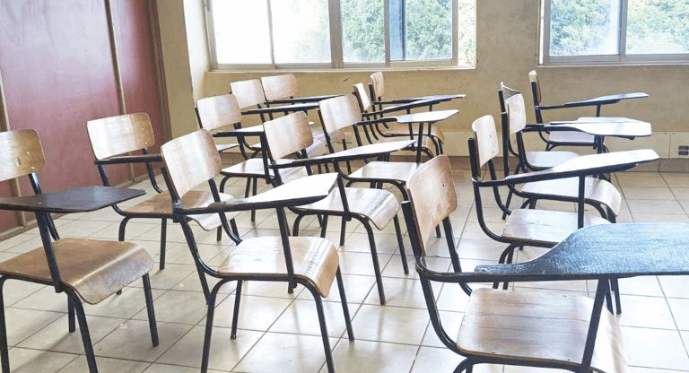 PeopleDailyKe's tweet image. Ruto is playing roulette with future of learners.
Read the full story here:
tinyurl.com/mvty7vy2