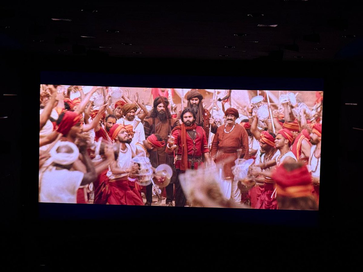 Lost Temples™ (@losttemple7) on Twitter photo Watched #HariHaraVeeraMallu. The film unapologetically showcases the power of Sanatana Dharma and the tyrannical rule of the Mughals. <a href="/PawanKalyan/">Pawan Kalyan</a> is a true Sanatani and a proud Hindu, fearless in presenting the facts🔥
This film must be experienced in theatres to truly feel the Watched #HariHaraVeeraMallu. The film unapologetically showcases the power of Sanatana Dharma and the tyrannical rule of the Mughals. <a href="/PawanKalyan/">Pawan Kalyan</a> is a true Sanatani and a proud Hindu, fearless in presenting the facts🔥
This film must be experienced in theatres to truly feel the
