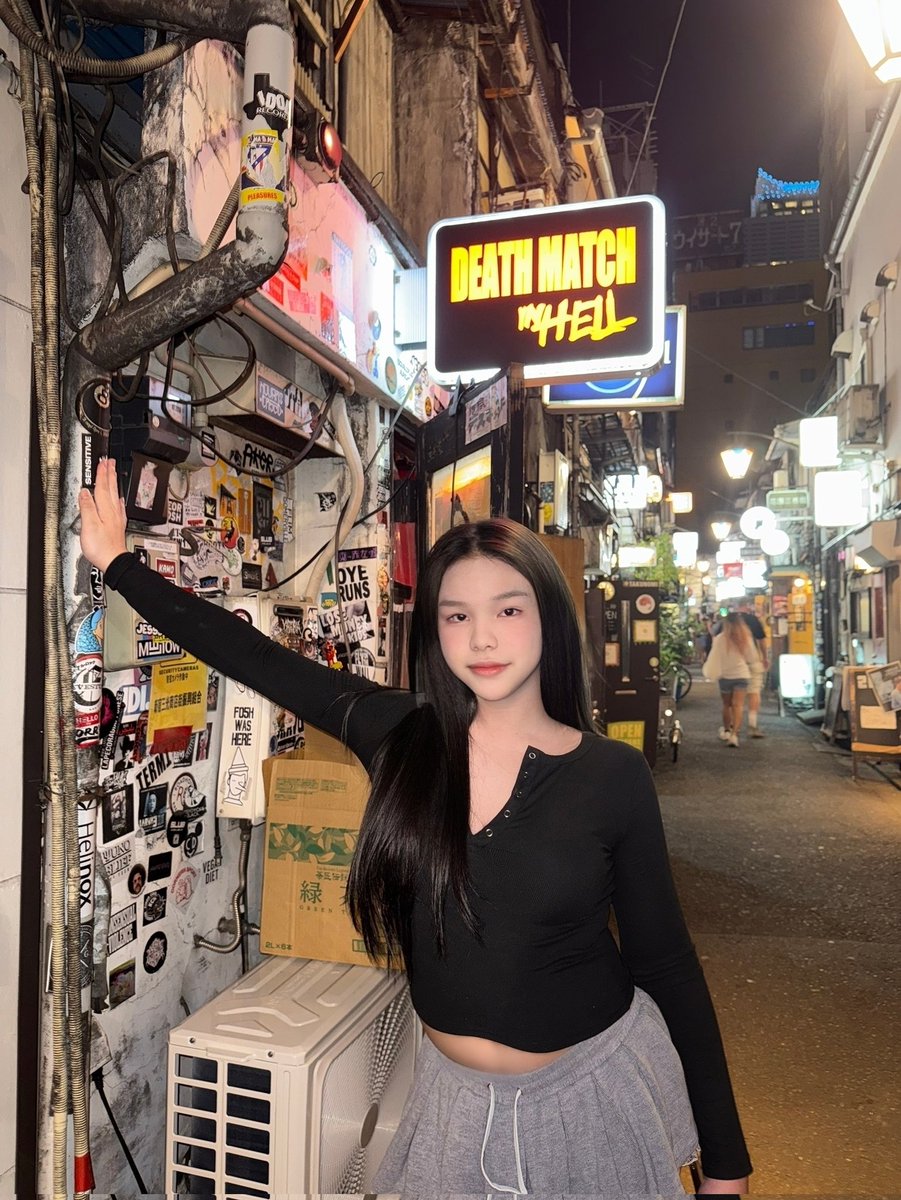 #男の娘

#japan #shinjuku #ladyboy

#ts