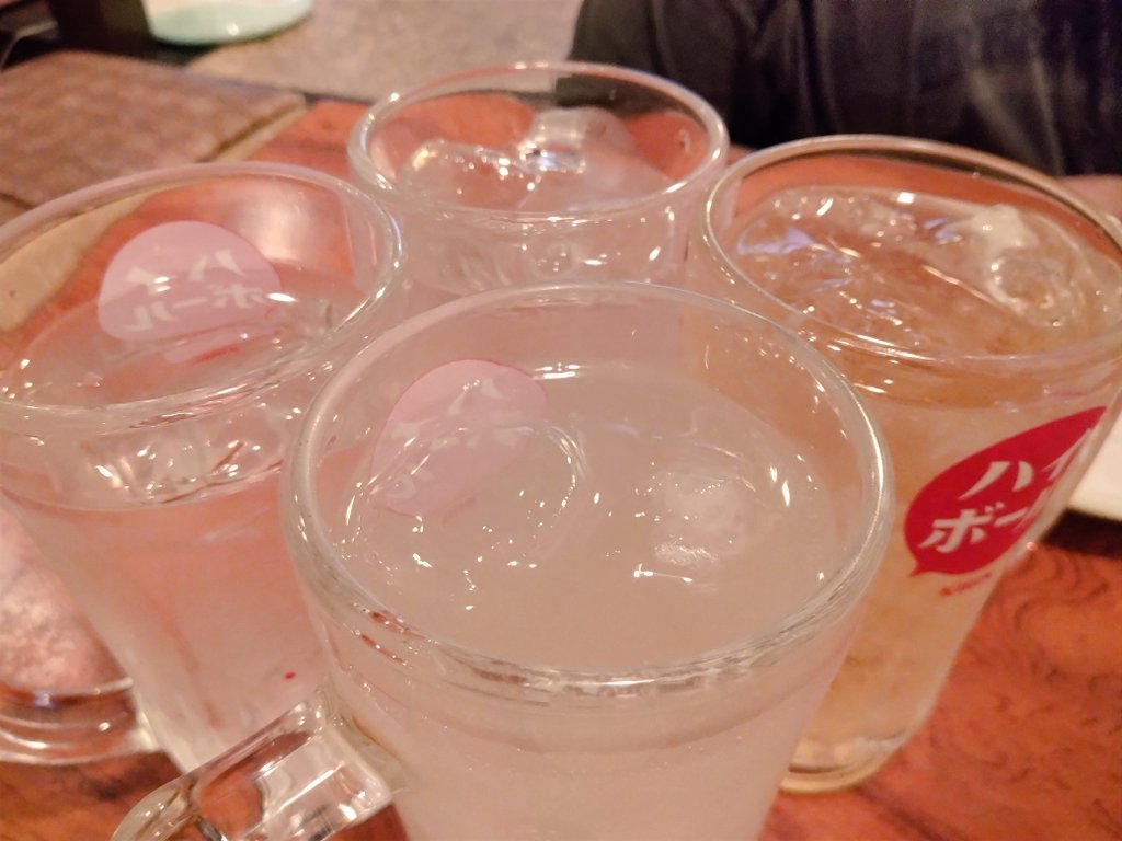 0110Sach's tweet image. 土曜日しごおわで帰宅したら
遊び、飲み会、旅行で
誰もいない…
寂しく一人納豆食べてたら…
誘ホイ💕
そりゃ行くでしょ(￣ー￣)ﾆﾔﾘ
