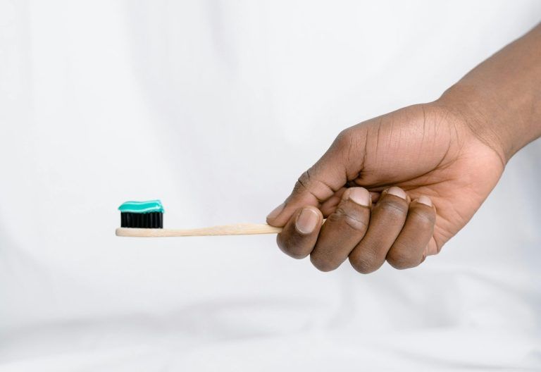 PeopleDailyKe's tweet image. Impacts of not brushing your teeth everyday.
Read the full story here:
tinyurl.com/27wr387h