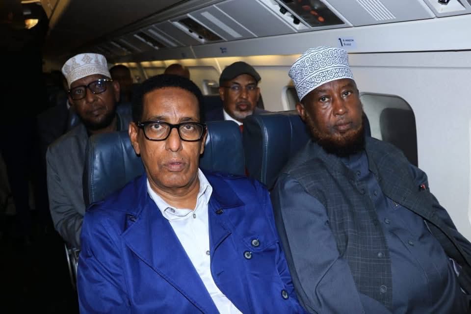 dunia_work's tweet image. Gobolka mudug ragga macno leh baa uga yimid NBI si ay iga qeyb galaan shirka 30 bisha ka furmaya Galkacyio oo looga tashanayo ayaaha gobolka xarashka dekeda garacad ..