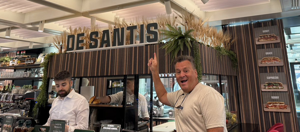 Even in Rome Italy they know who the best Governor is! <a href="/RonDeSantis/">Ron DeSantis</a> <a href="/ChristinaPushaw/">Christina Pushaw 🐊 🇺🇸</a> <a href="/BryanDGriffin/">Bryan Griffin</a> <a href="/StasiKamoutsas/">Anastasios Kamoutsas</a>