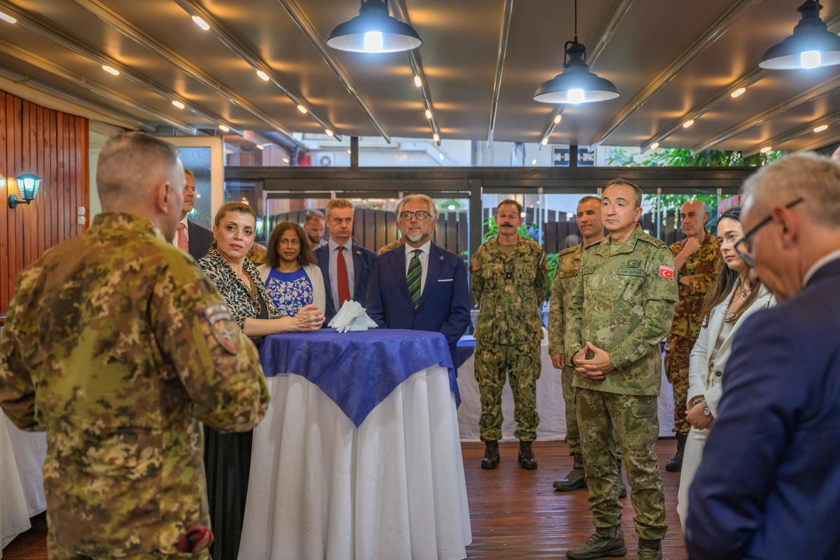 NATO_KFOR's tweet image. The Commander of the #NATO-led #KFOR mission, Major General Enrico Barduani, received a Turkish delegation of the incoming KFOR XXX rotation at KFOR Headquarters in Camp Film City, Pristina.

#UNITASOMNIAVINCIT 
#StrongerTogether