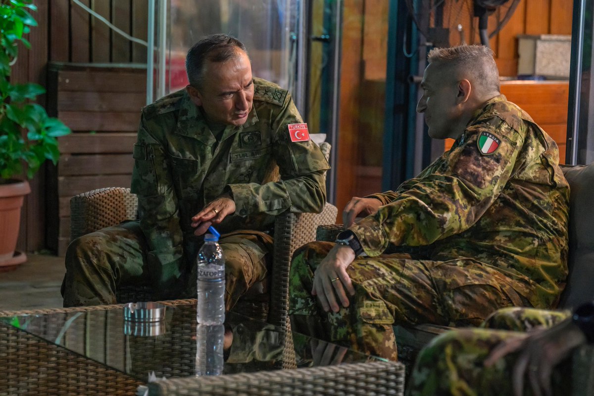 NATO_KFOR's tweet image. The Commander of the #NATO-led #KFOR mission, Major General Enrico Barduani, received a Turkish delegation of the incoming KFOR XXX rotation at KFOR Headquarters in Camp Film City, Pristina.

#UNITASOMNIAVINCIT 
#StrongerTogether