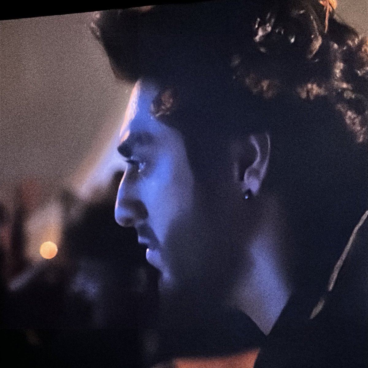 aditiraval's tweet image. A star isn’t created, a star is born, it’s in the DNA. Absolutely in love with Ahaan Panday & Aneet Padda’s natural acting. From Zeher to #Saiyaara, @mohit11481 has his own fan base, and when his story meets @Mithoon11 ’s music, it becomes a soulful love story🤍
🫶🏼
