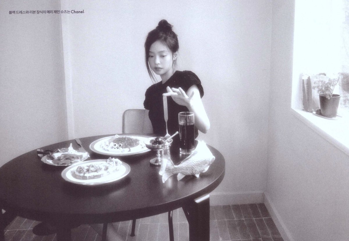 제니 샤넬화보 진짜 공주님이 따로없네
