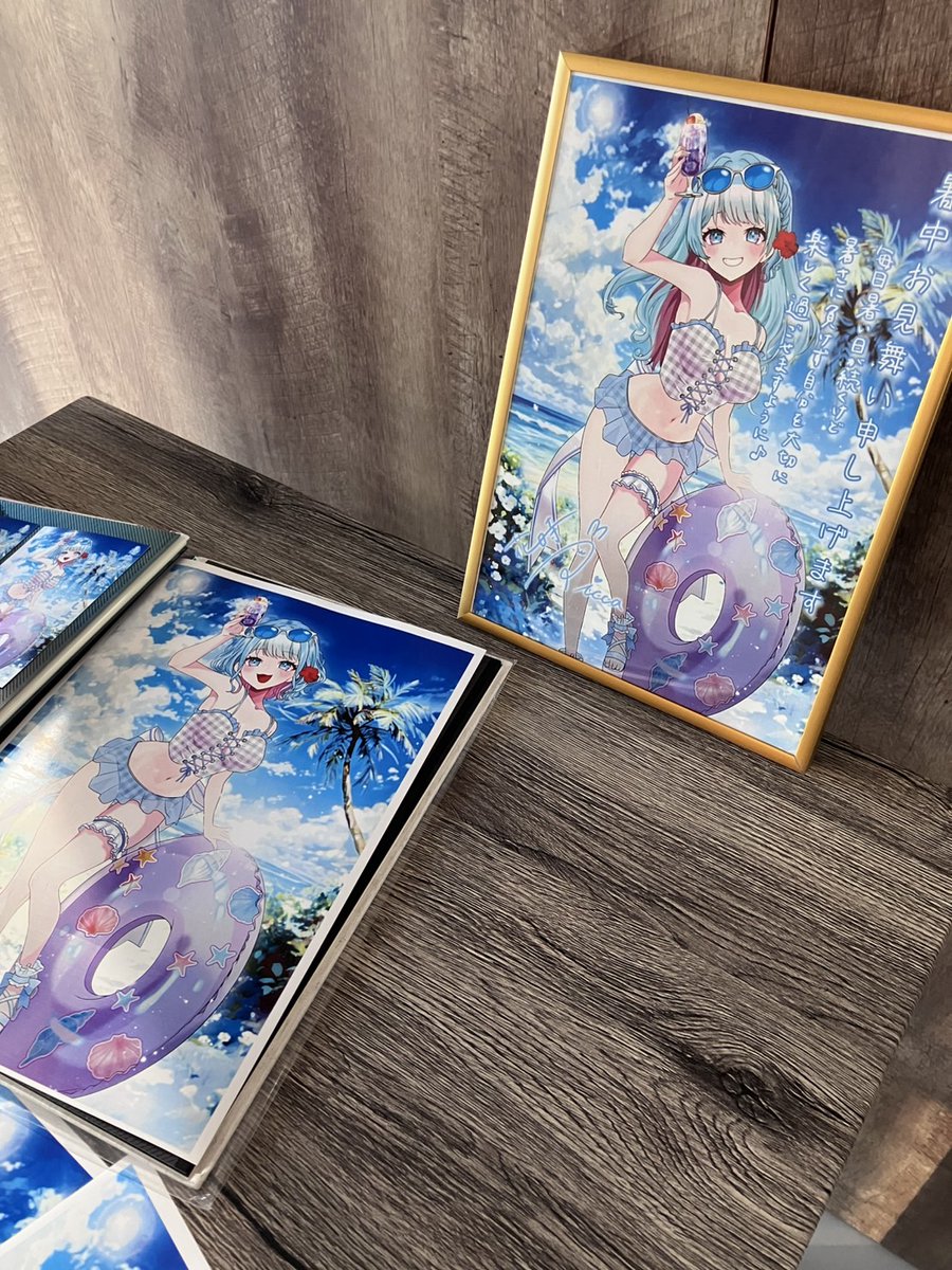 white_snails's tweet image. #りっかみてみて
りっかちゃん、とっても可愛いお写真❄🏖️🍹❄暑中お見舞ありがとう❗️
ロングヘアのニコッて表情は、歌みたの最後に見せてくれる笑顔みたいで特に大好きです!←額装
直筆もめっちゃ素敵!大感謝です!
暑さも厳しいですが、どうぞお気をつけてお過ごしください\ ✨️ 🍉 ✨️ /