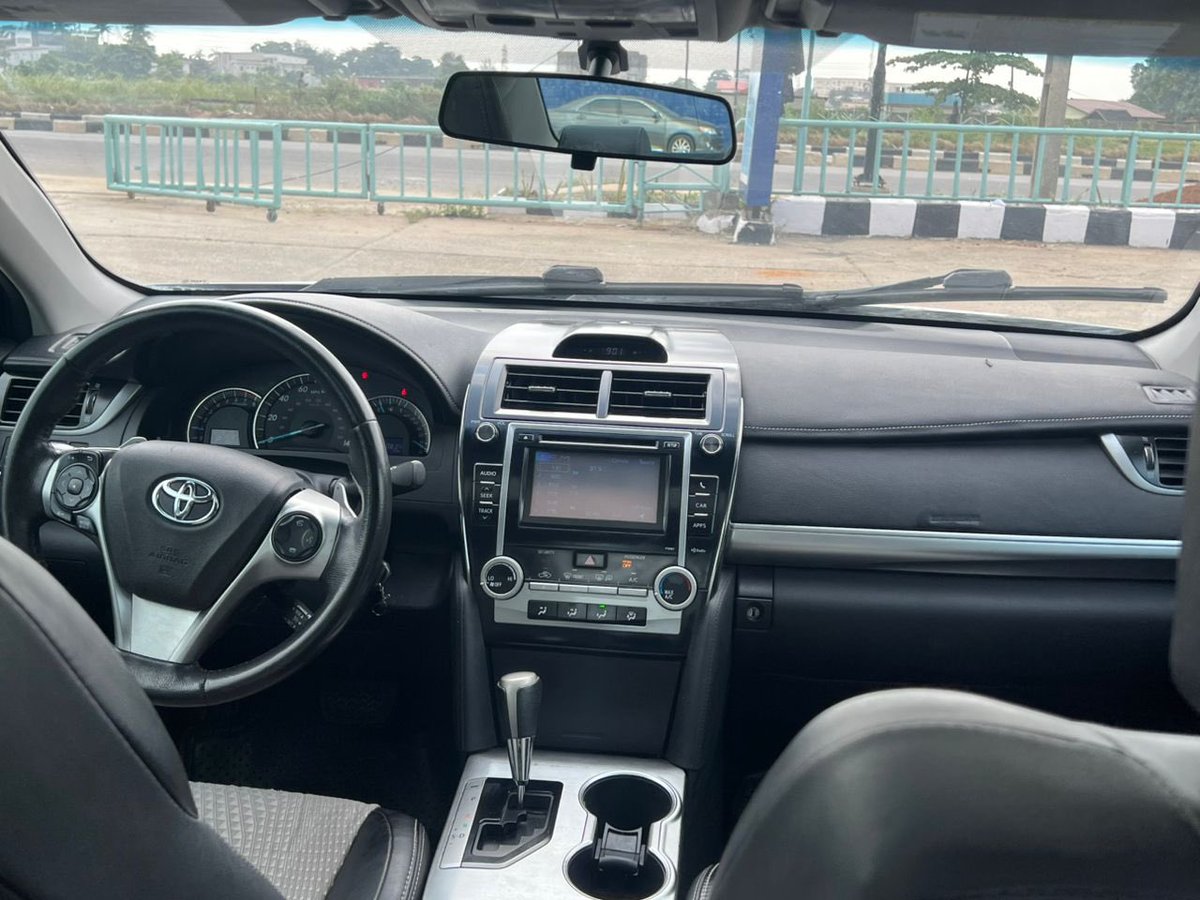 maziechidiime's tweet image. 𝕏𝘛𝘩𝘦 2012 TOYOTA CAMRY SPORT EDITION nnukwu ụgbọ ala (FOREIGN USED).
Ọ𝘯ụ 𝘢𝘩ị𝘢:₦13,999,999 &lt;Thirteen million nine hundred ninety-nine thousand nine hundred ninety-nine naira only&gt;
FREE DELIVERY.
𝕌𝕊𝔻𝕋🪙.
𝔹𝕋ℂ🪙.
🚏𝕃𝔸𝔾𝕆𝕊.
🏗️:echiytk.