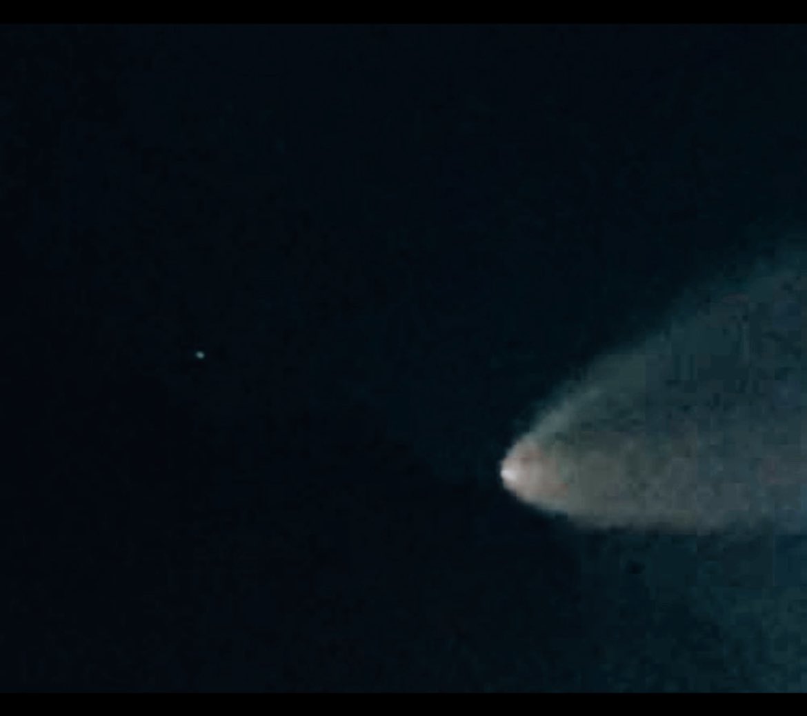 rtaborn's tweet image. Space X launch on my way to the gym this morning.