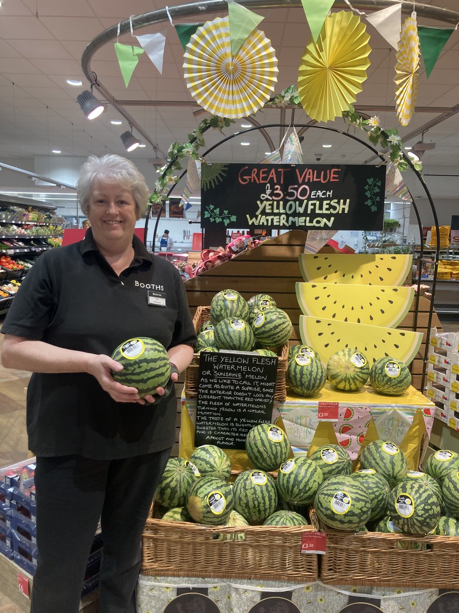 BoothsCountry's tweet image. Our yellow flesh watermelons are juicy and full of flavour! Lou has plenty for you to pick from at Garstang ☀️💦