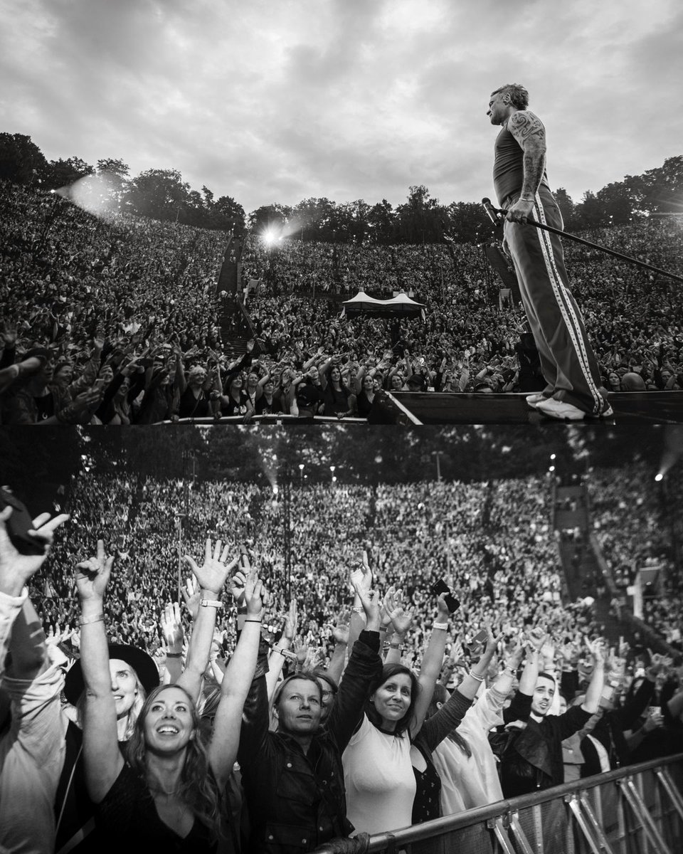 robbiewilliams's tweet photo. Some amazing BRITPOP nights in Trieste and Berlin…. Thank you all…❤️ Rob x https://t.co/w1sw66dc0d