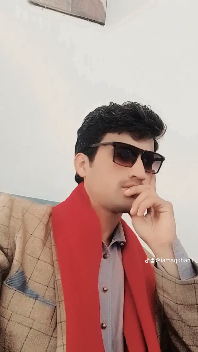 السلام علیکم X فیملی اور پی ٹی آئی کے تمام ٹائیگرز!  
دل سے دعا اور محبتیں، سب عمران خان کے ساتھ!  
#قدم_بڑھاؤ_تحریک_چلاؤ