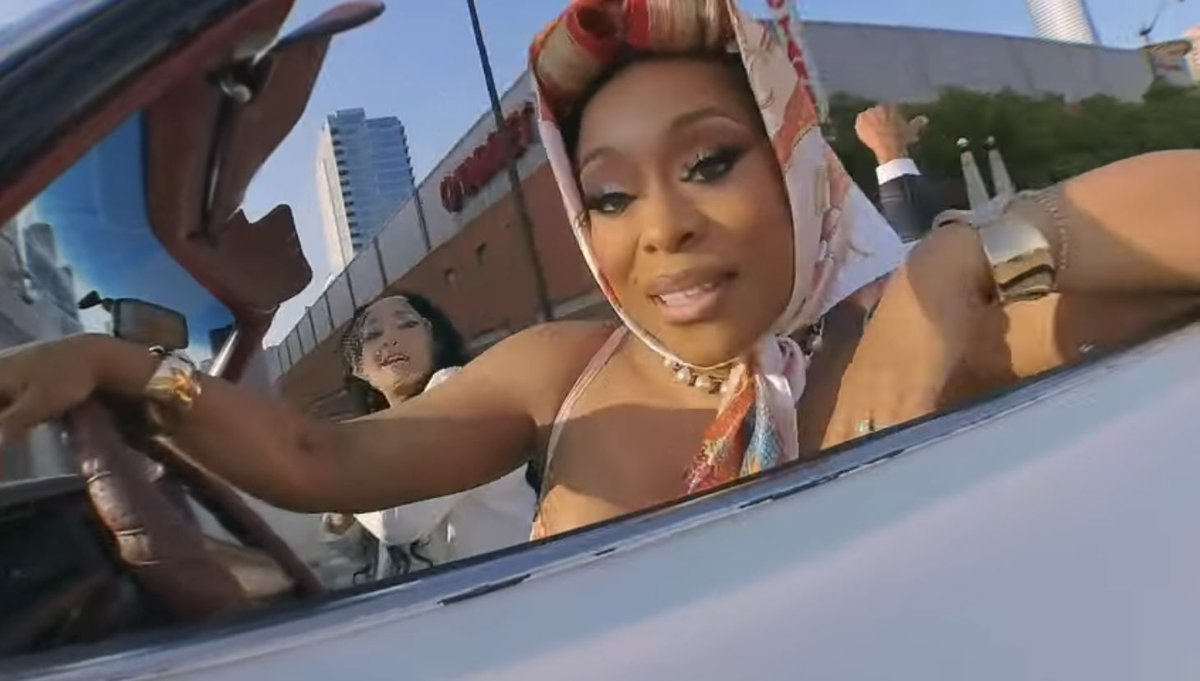HipHopDEMOCRAT's tweet image. New on HHD: Shawnna & Lstreetz Deliver Cinematic High-Octane New Video, Counterfeit thehiphopdemocrat.com/2025/07/25/sha… Hip Hop Democrat