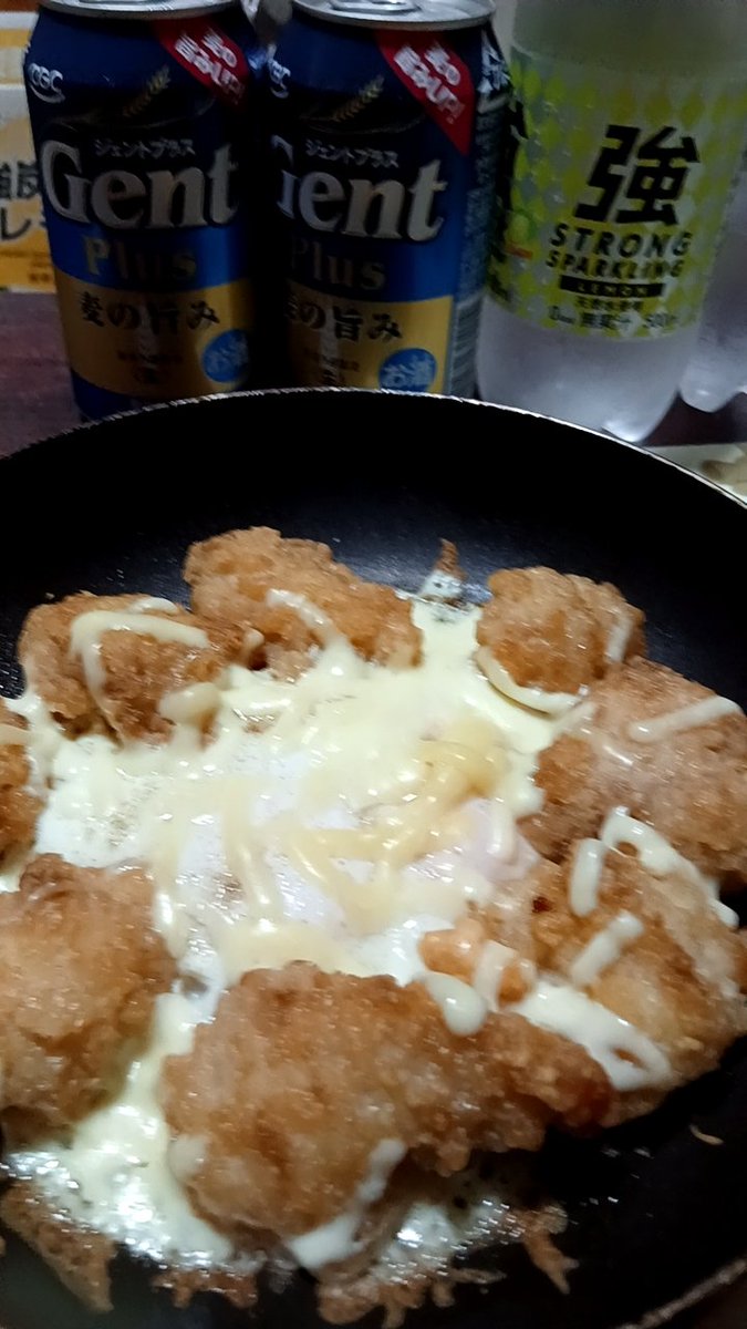 お疲れ様です🤗🍺

皆さん土曜日もお疲れさまでした😃

素敵な夜を過ごして下さい✨🍺
乾杯🍺🎶🍺🎶🍺🤗