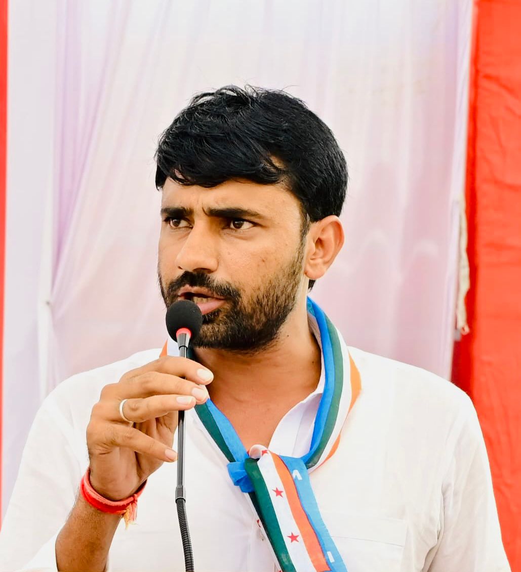 ola_ramswroop's tweet image. भाई ओमप्रकाश नागा जी को एक बार फिर NSUI सीकर के ज़िलाध्यक्ष पद पर नियुक्त होने पर हार्दिक बधाई एवं शुभकामनाएँ।
@Omprakash_Naga
@Omprakash_Naga
