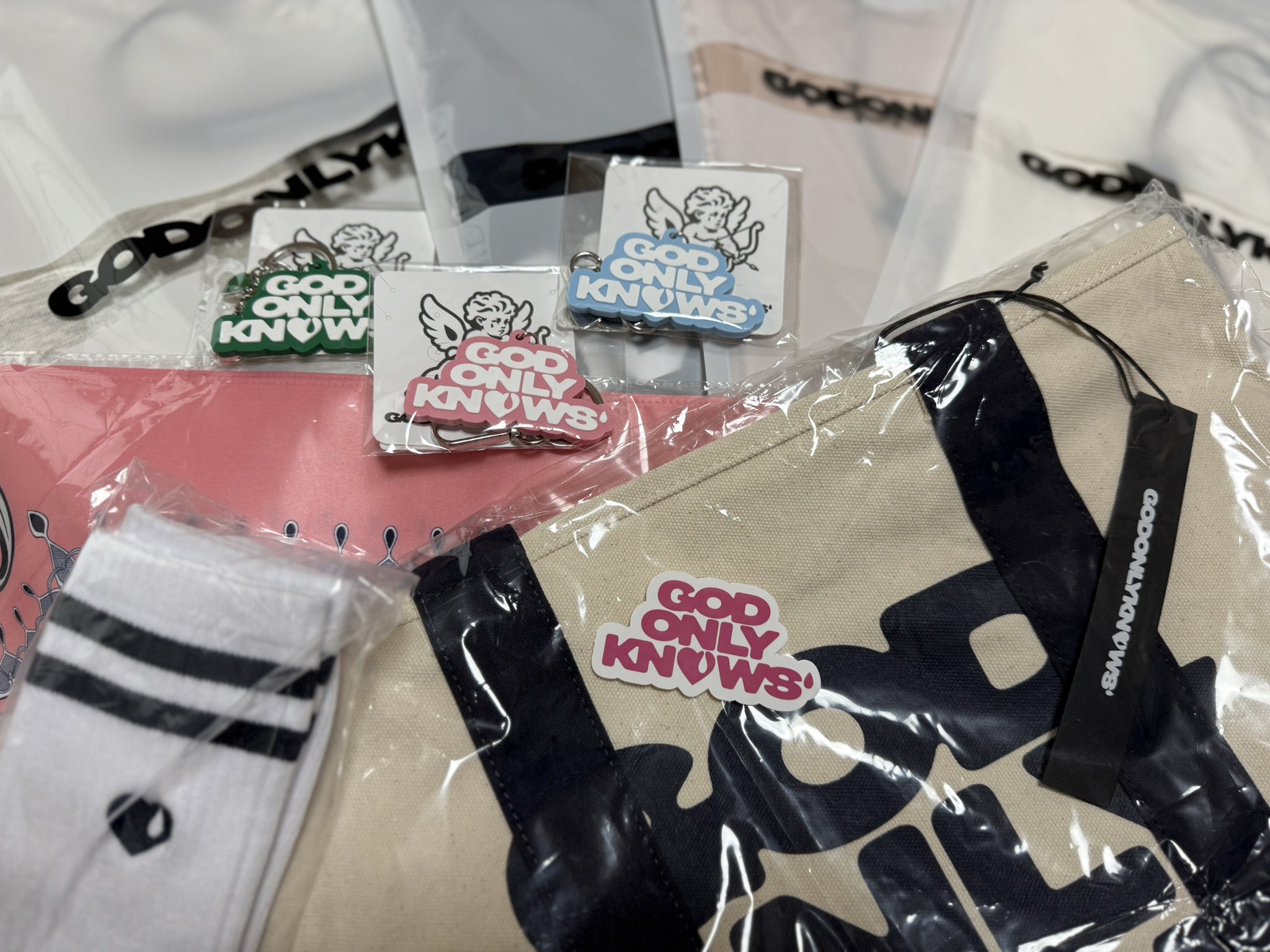 新品未使用❤️ 今期物　パーカー New adidas Z.N.E.プレミアムパーカー / アディダス adidas