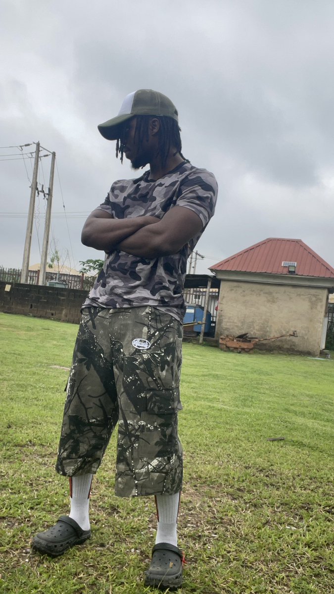 diaryofshaw's tweet image. When should I drop the military jort?