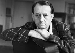 Un ami me signale ce texte d’André Malraux écrit en 1956, à propos de l’islam dans sa version politique actuelle, d’une saisissante actualité :
«C'est le grand phénomène de notre époque que la violence de la poussée islamique. Sous-estimée par la plupart de nos contemporains,