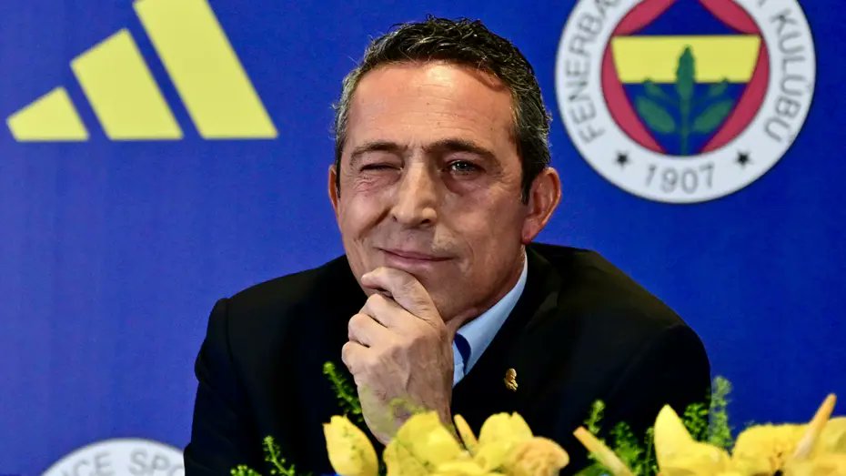 nexustransfer's tweet image. 🚨 Ali Koç: "Bu sezon çok farklı bir Fenerbahçe izleyeceksiniz..."