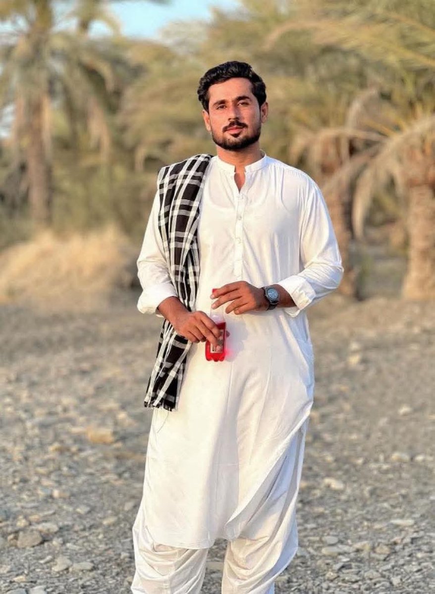 BalochV4Justice's tweet image. Muslim Dad Baloch, a philosophy student at Karachi University, was forcibly disappeared by security forces on the evening of July 25. The targeting of Baloch students for their identity is a grave violation of human rights and academic freedom.
#ReleaseMuslimDadBaloch