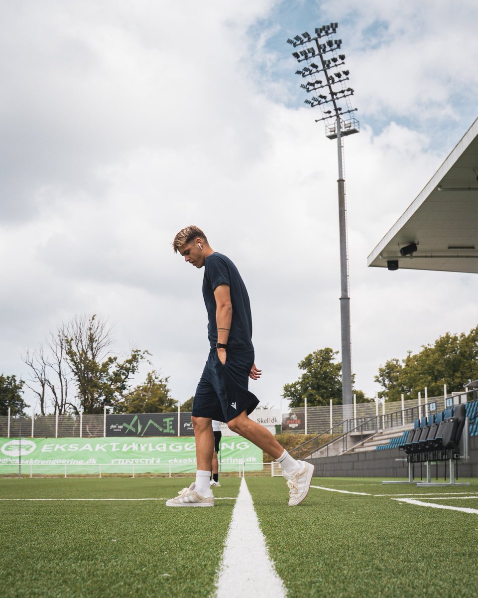 aabsportdk's tweet image. Spillerne er ankommet til Helsingør Stadion ⚽️