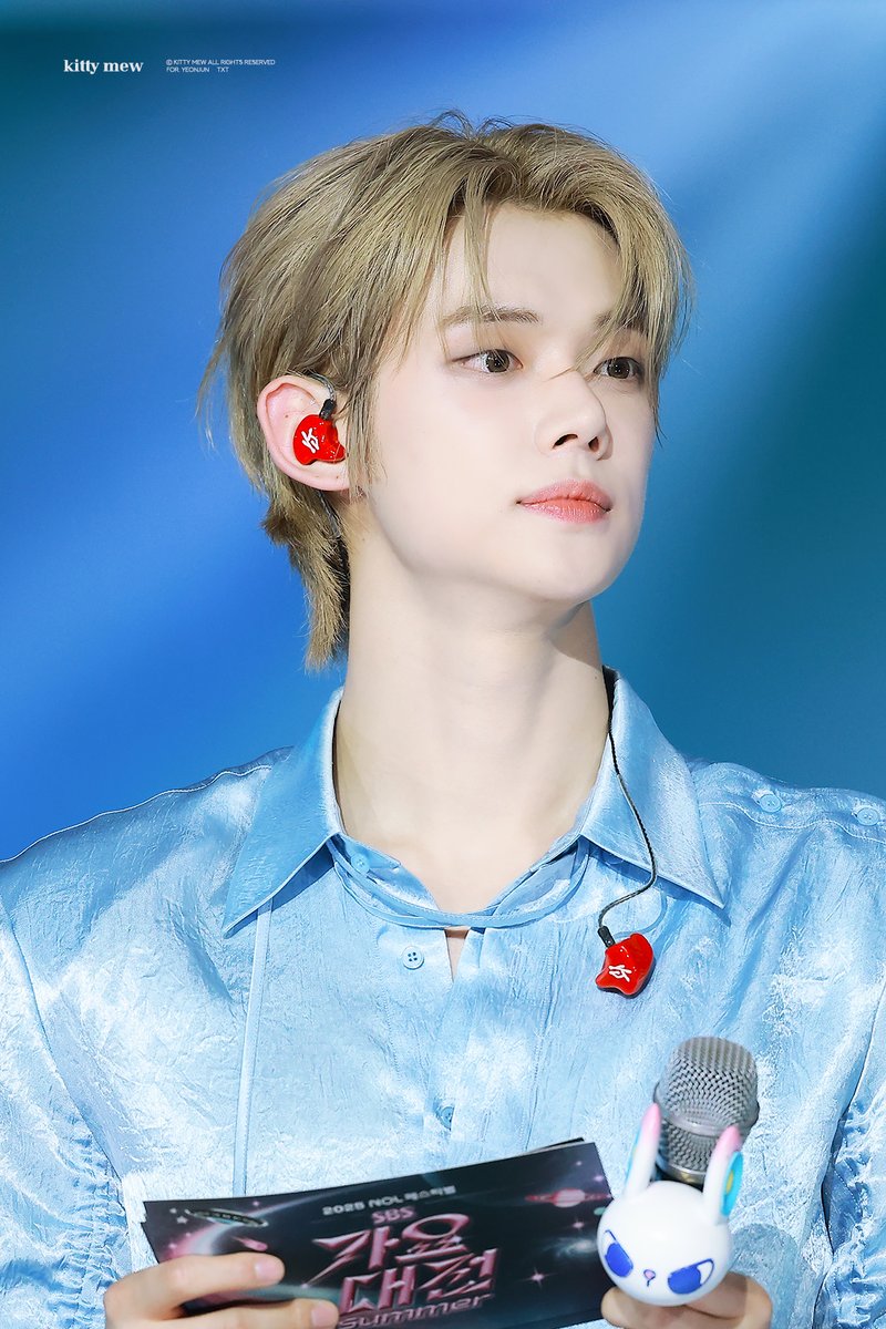 kittymew99's tweet image. 250726 HQ 가요대전 냥자님 등장
#연준 #YEONJUN #ヨンジュン
#TOMORROW_X_TOGETHER