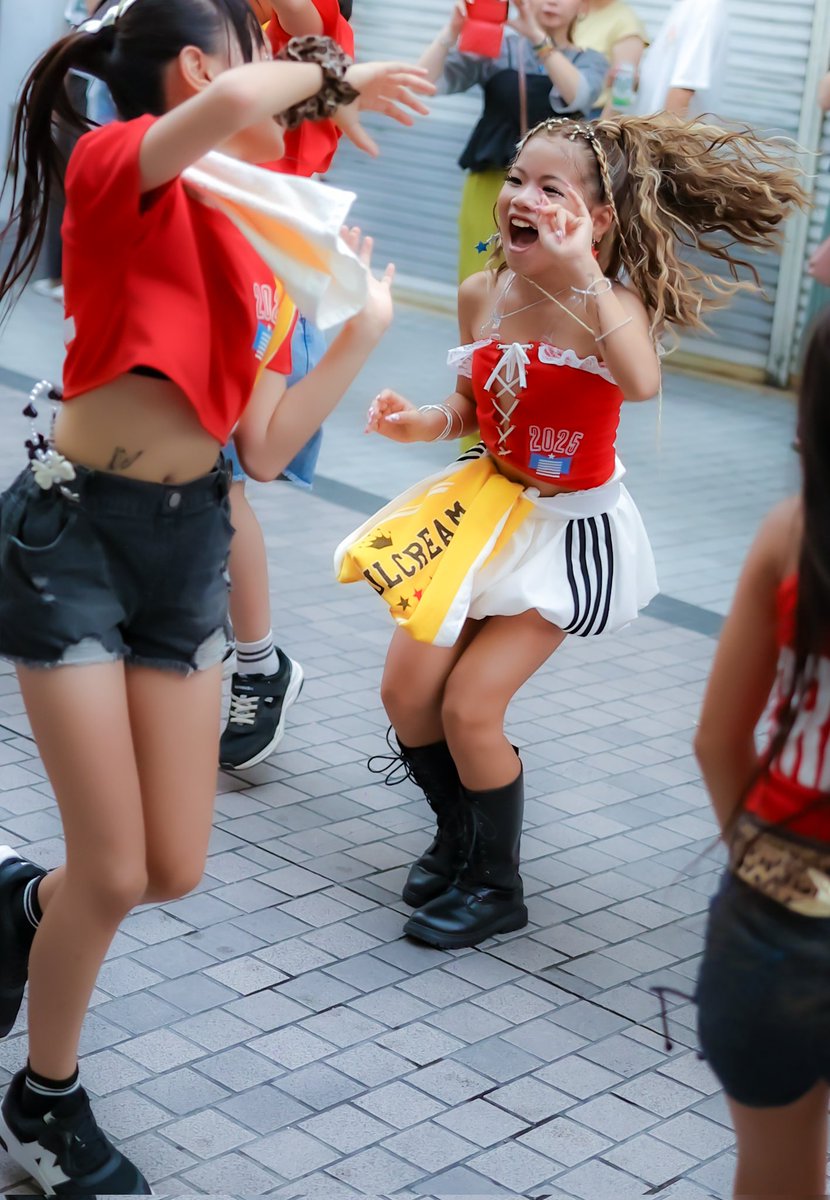 rmahoo_y3hkpl's tweet image. 2025/7/26
しまんと市民祭2025
なかむら踊りパレード
#ソウルクリーム
#kina ちゃん (JS5)
#25GAL
#ファインダー越しの私の世界
#写真好きな人と繋がりたい
#写真撮ってる人と繫がりたい
#キリトリセカイ