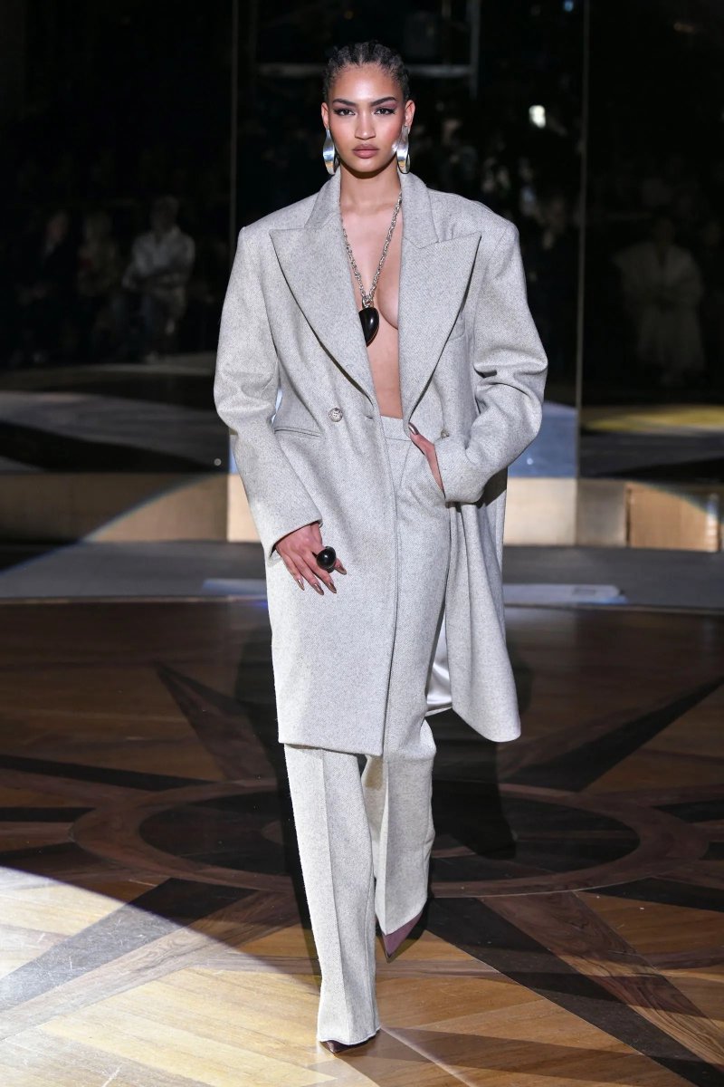 fash__ion0's tweet image. LAQUAN SMITH | FALL/WINTER 2023