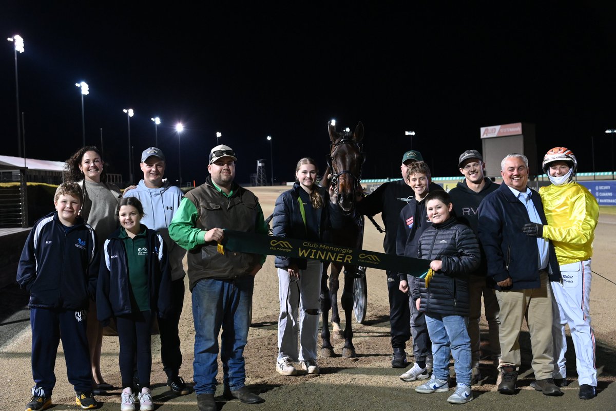 Club Menangle (@clubmenangle) on Twitter photo Milli Me extends her record to four wins from six starts.🔥
In the Mane Studio 3YO Fillies Stakes, Milli Me for the <a href="/lucky_lodge/">Lucky Lodge</a> combination of KerryAnn and Robert Morris raced away to a 1.9 metre victory in a mile of 1.52.8.
#ClubMenangle Milli Me extends her record to four wins from six starts.🔥
In the Mane Studio 3YO Fillies Stakes, Milli Me for the <a href="/lucky_lodge/">Lucky Lodge</a> combination of KerryAnn and Robert Morris raced away to a 1.9 metre victory in a mile of 1.52.8.
#ClubMenangle