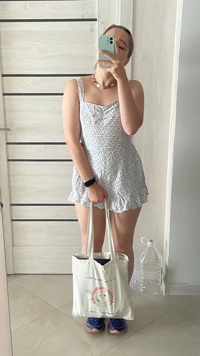 Я обіцяла, що зберусь і ось я тут