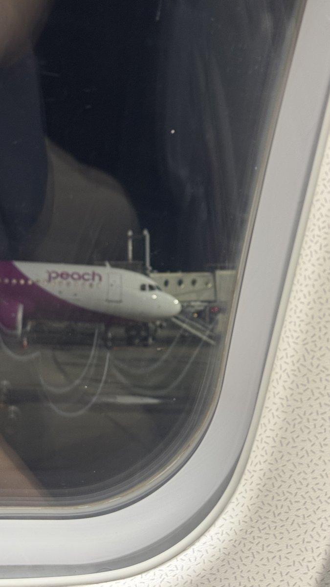 Gallone's tweet image. 4列機、ちっちゃ！

またねー