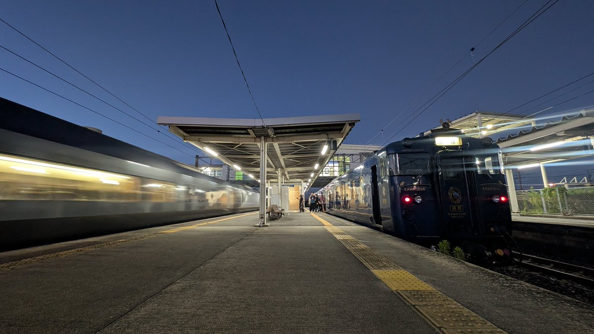 Polaris_88's tweet image. 吉野ヶ里公園駅で通過待ち。