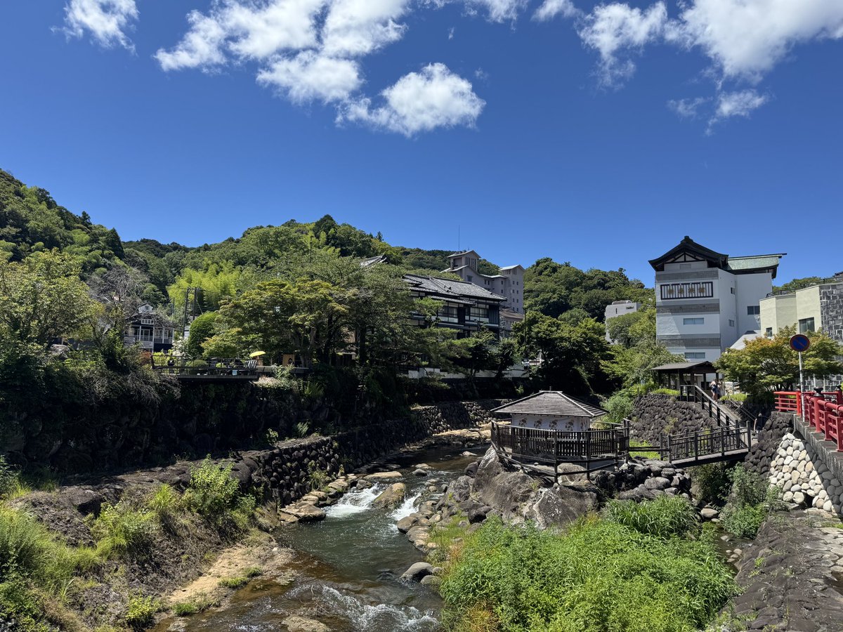 bori1021's tweet image. 昨日は久しぶりに修善寺へ。2、3年前に比べて外国人観光客、特に中国人が増えているとのこと。