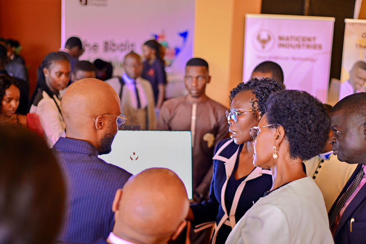 UWESO1's tweet image. Yesterday, we celebrated young engineers from Uganda making computers right here! A team from @UWESO1, led by our CEO @Jollykags, attended the event.
In her remarks, Ms. Jolly expressed excitement to witness such innovation in Uganda.
Well done, @Matic_Ent, the future is here!