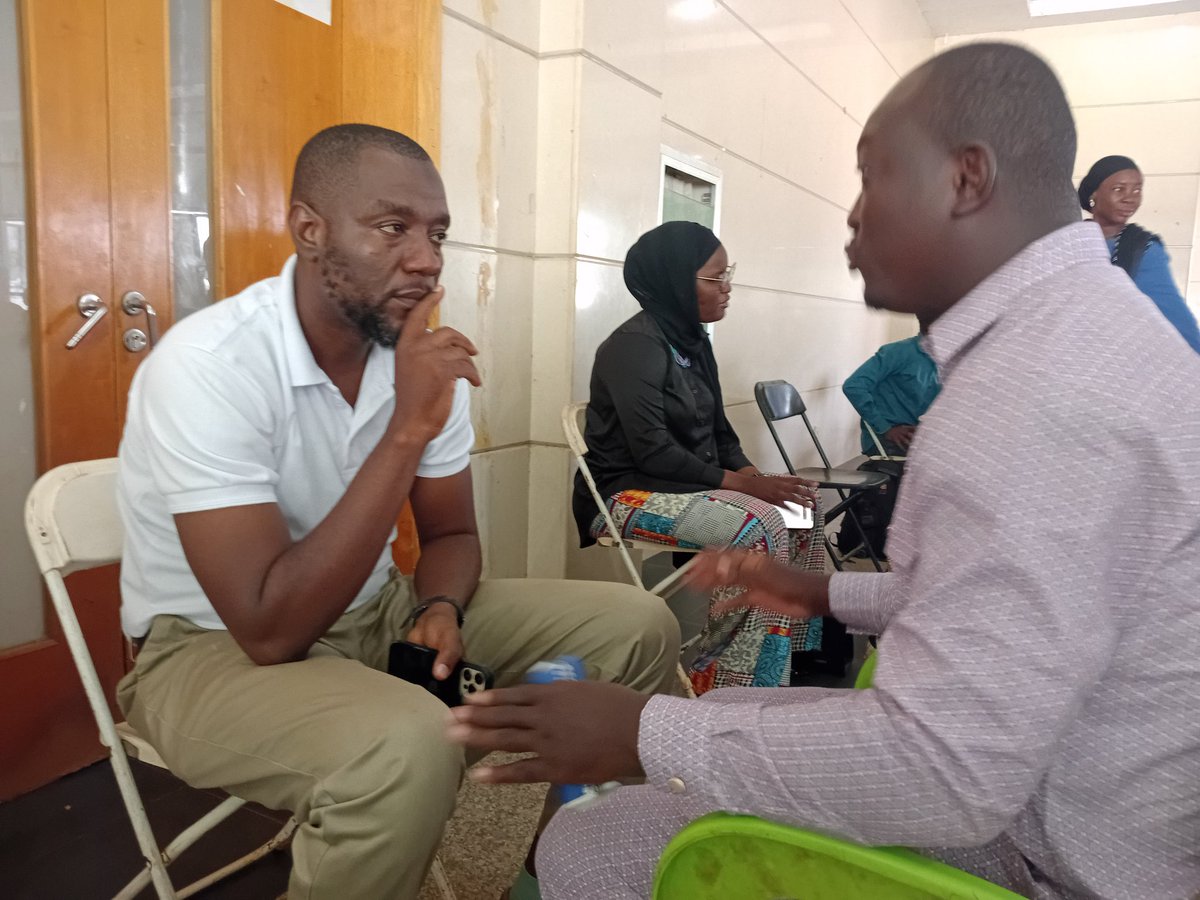 #bctamale mentor Somed (<a href="/gaidacomgroup/">gaidacomgroup</a>) listening to a participant ask questions and his pursuits.

Less Talk, More Action
#bctamale #bctamale2025
<a href="/BarcampTamale/">Barcamp Tamale #bctamale</a>