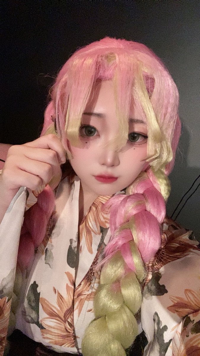 出勤しました❗️
浴衣イベント👘２日目❗️
出勤も残すところ後３日‼️
今日は蜜璃ちゃん✨✨
#ガールズバー #コスプレイヤー #ポケパラ #レイヤーズ #祇園 #レイヤー #コスプレ #コンカフェ