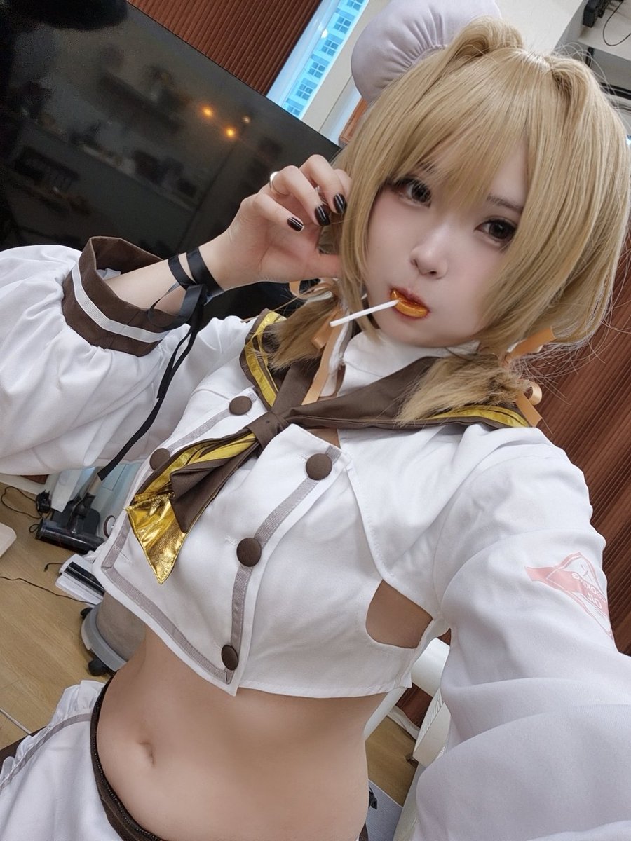 Dignitas_Ag's tweet image. 빵먹 촬영
#NIKKEcosplay #bready