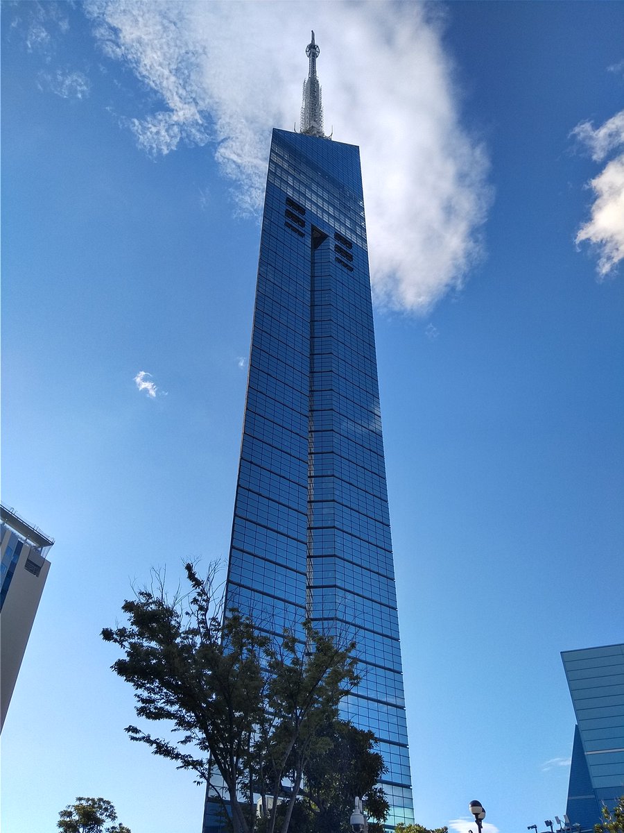 Pandavid_com's tweet image. 本気×自由研究×マルシェ　マジケンに遊びにいってきました！
会場は涼しくずっとウロウロしていろんな作家の方とお話しできました！ありがとうございました( ´∀`)
#マジケン2025in福岡タワー