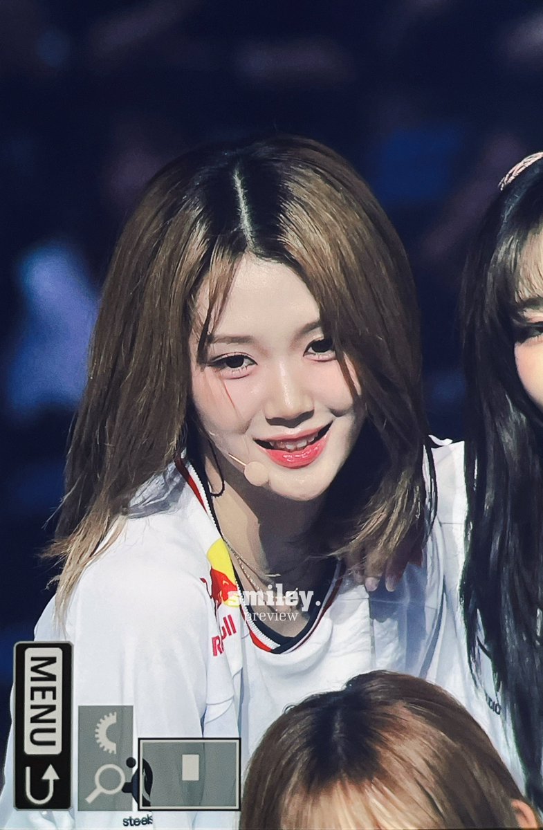 happyvirus_s8's tweet image. 250726 T1 밤 ❤️

#tripleS #트리플에스 
#공유빈 #Yubin #유빈