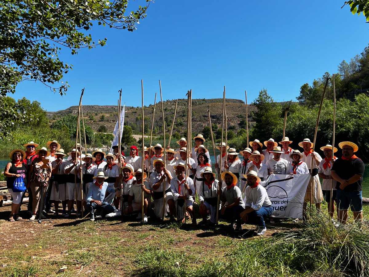 JMLladro's tweet image. A la Maerà d’Antella 🪵☀️
Gaudint d’una festa patrimoni mundial de la humanitat.
Arrels, tradicions i futur.