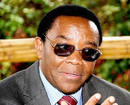 KUpatriot's tweet image. Kenshi nibaza iki kibazo
Kuki AbaHutu (politicien) bahunze system ya Polo byoroshye kongera kuba recruta bakagarurwa muri system?
Ariko bikaba gake ko abaTutsi (politicien) bahunze system ya kagame bagaruka kongera gukorera system?
Buriya se abahutu bashukika byoroshye cg?🤔
