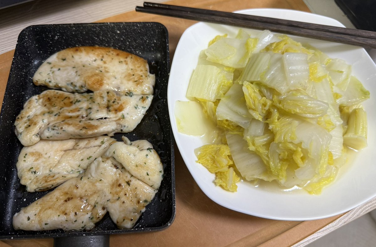 pinecats3_1's tweet image. Gmonad 
After a week of indulgence in MY, this is what I need to have from now on

@monad @MonadSGMY @Monad_APAC