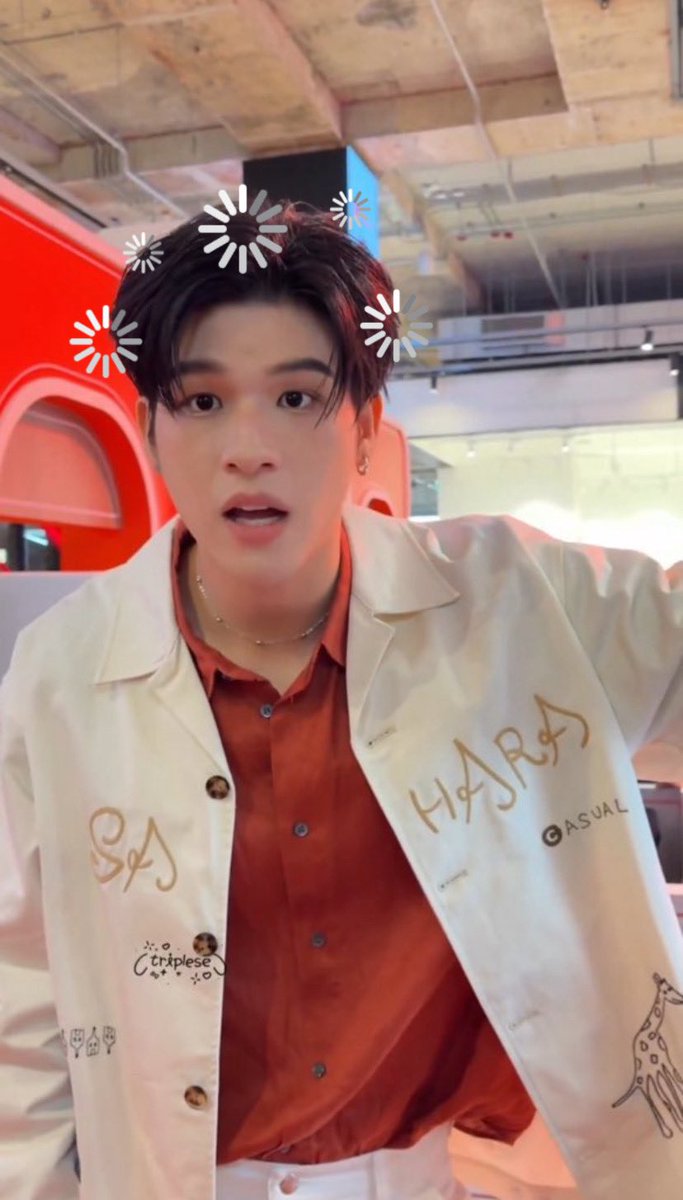 amaranthnn's tweet photo. อันนี้มีมสกายงง              ส่วนอันนี้มีมสกายงงมาก https://t.co/gTb3E2a47r