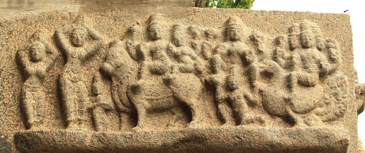 ChithraMadhavan's tweet image. A beautiful sculptural panel of a temple procession- Siva and Parvathi on Rishabha vahana; Vishnu on Garuda Vahana and Brahma on Hamsa Vahana. Worshipped by two devotees.