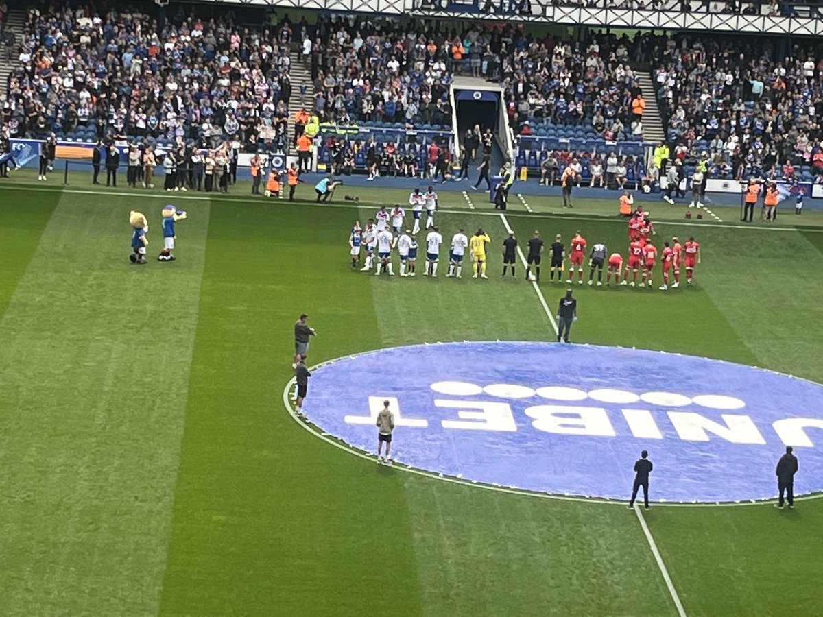 WinterJeff's tweet image. A special occasion for us, watching Rangers X1 v Boro . Unbelievable support from Boro supporters, hopefully they get some firepower this month, desperately needed. Part 2 tomorrow as the two clubs play again in the women’s game. Then off to Athens on Monday UTB ❤️👍 WATP 🇬🇧💙👍